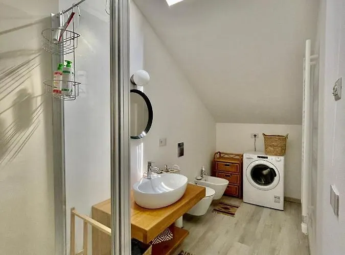 Loft La Contessa سينِغاليا
